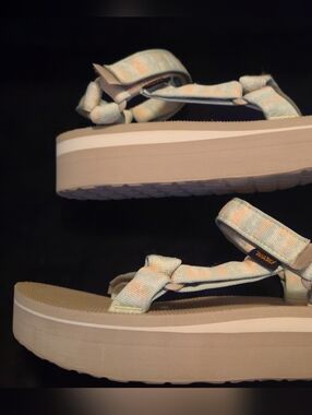 Teva Platform Sandals in Mint and Peach Tie-Dye Straps